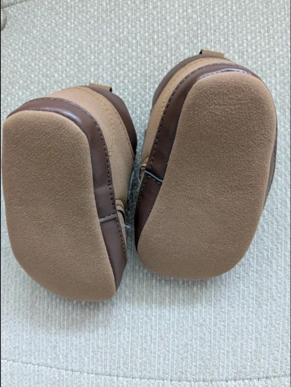 Carter's baby 0 to 3 months shoes, brown soft sole velcro closure padded back